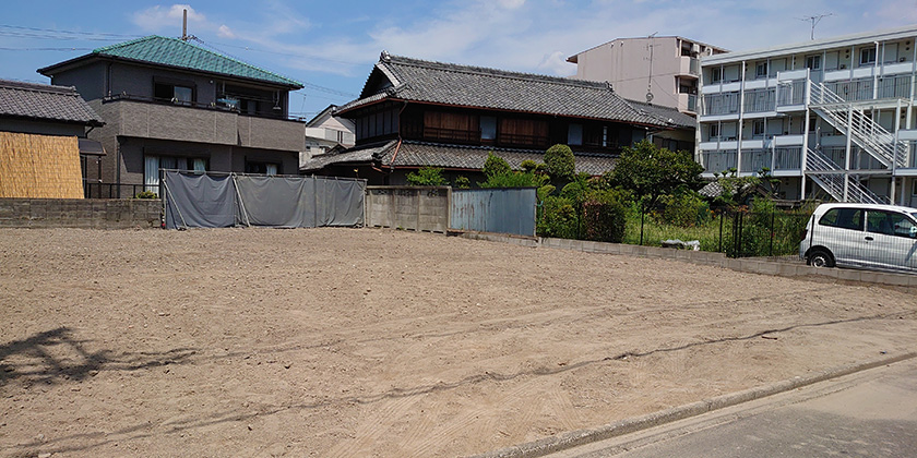 2. 足利市にお住まいのD様が、「相続した実家の広い敷地の一部を売却した事例」