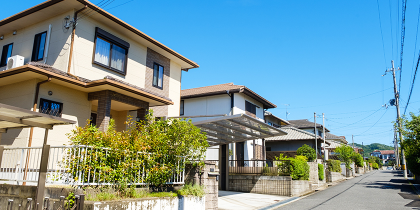 3.足利市にお住まいのM様が、「複数社に査定を依頼することで、納得のいく金額で実家を売却できた事例」